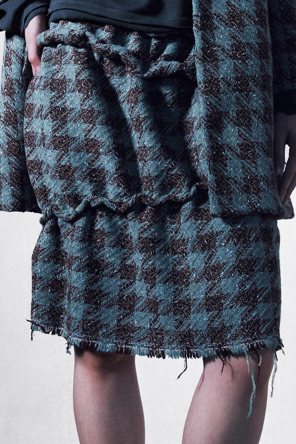 Scrunched Houndstooth Skirt