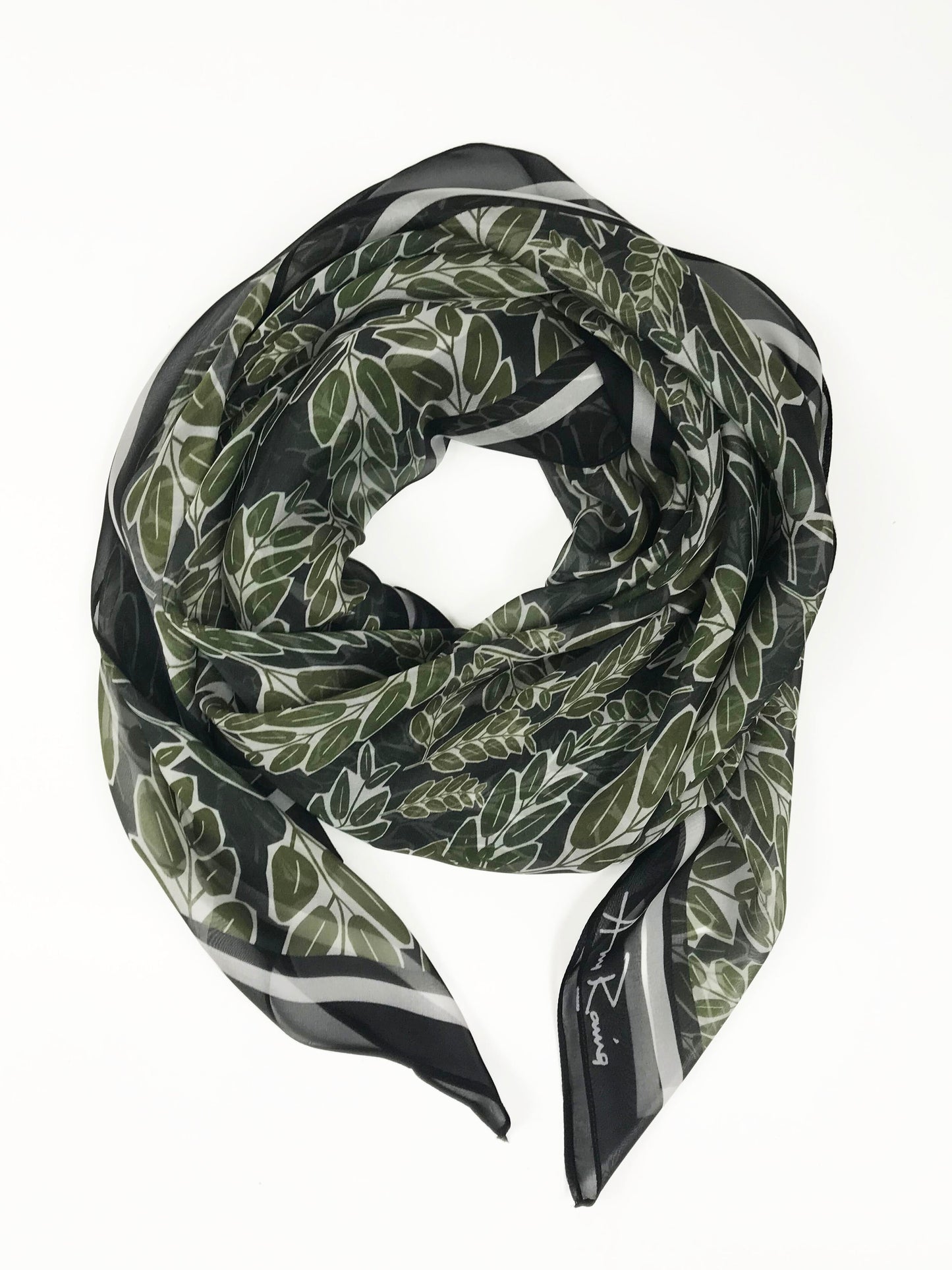 Foliage Scarf